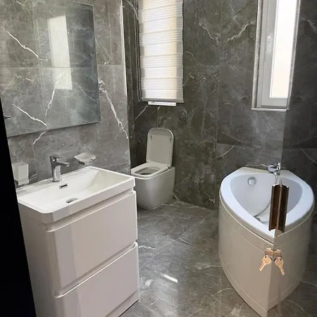 公寓 Exclusive Penthouse Jacuzzi Rooftop Saint Julian's